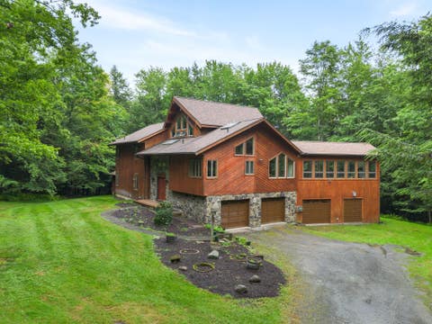 Homes For Sale - 175 Eastwood Drive<br/> Johnson City, NY 13790