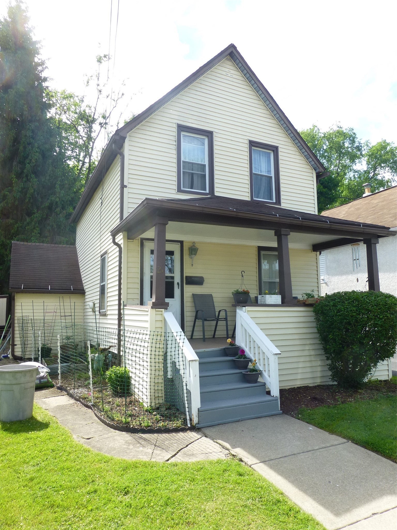 21 Robble Avenue - Photo 3