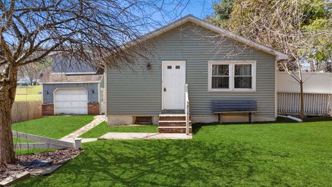 Homes For Sale - 1208 Glenwood Road<br/> Broome County, Vestal, NY 13850