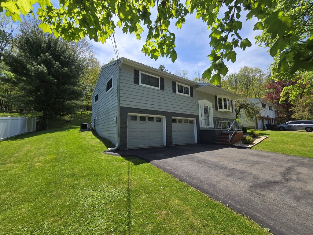 4104 Drexel Drive, Vestal, New York image 24