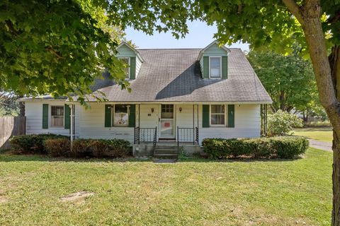 104 Arlington Avenue Vestal NY 13850
