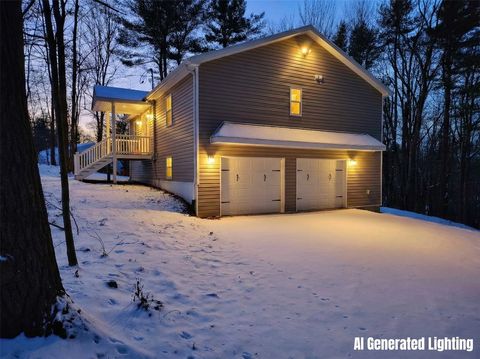 Homes For Sale - 2007 Reservoir Street<br/> Binghamton, NY 13903