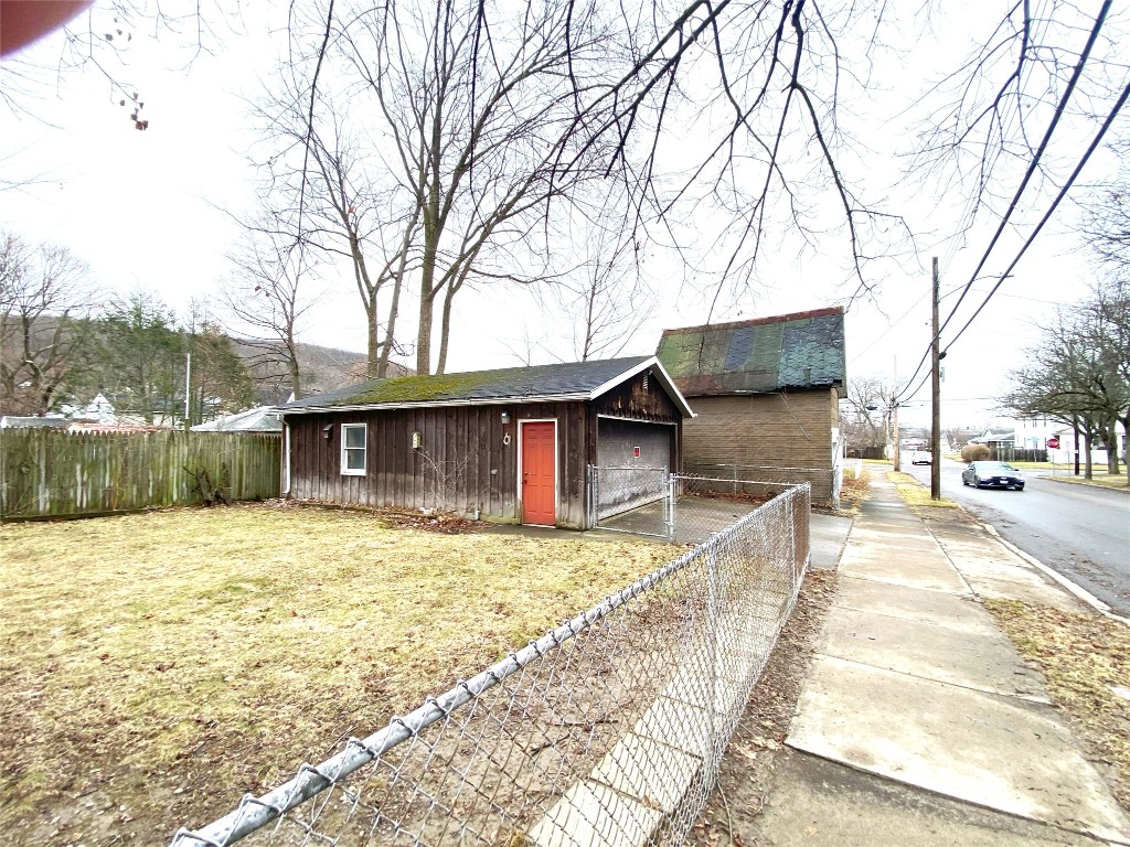 62 Broome Street, Binghamton, New York image 6