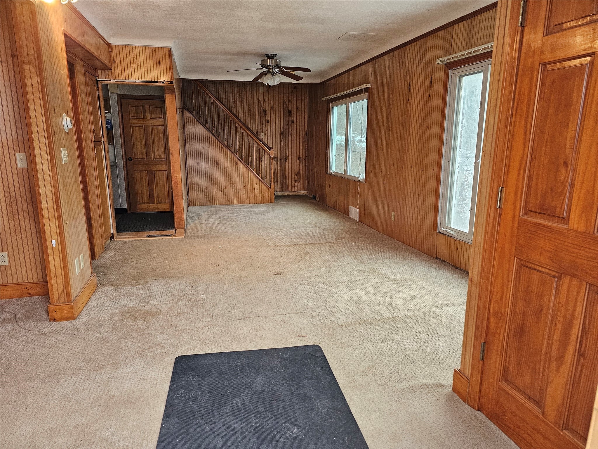 4 Leon Avenue - Photo 2