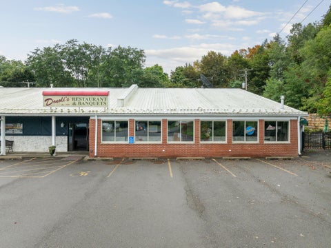 Photo for 6510-6568 NY 434