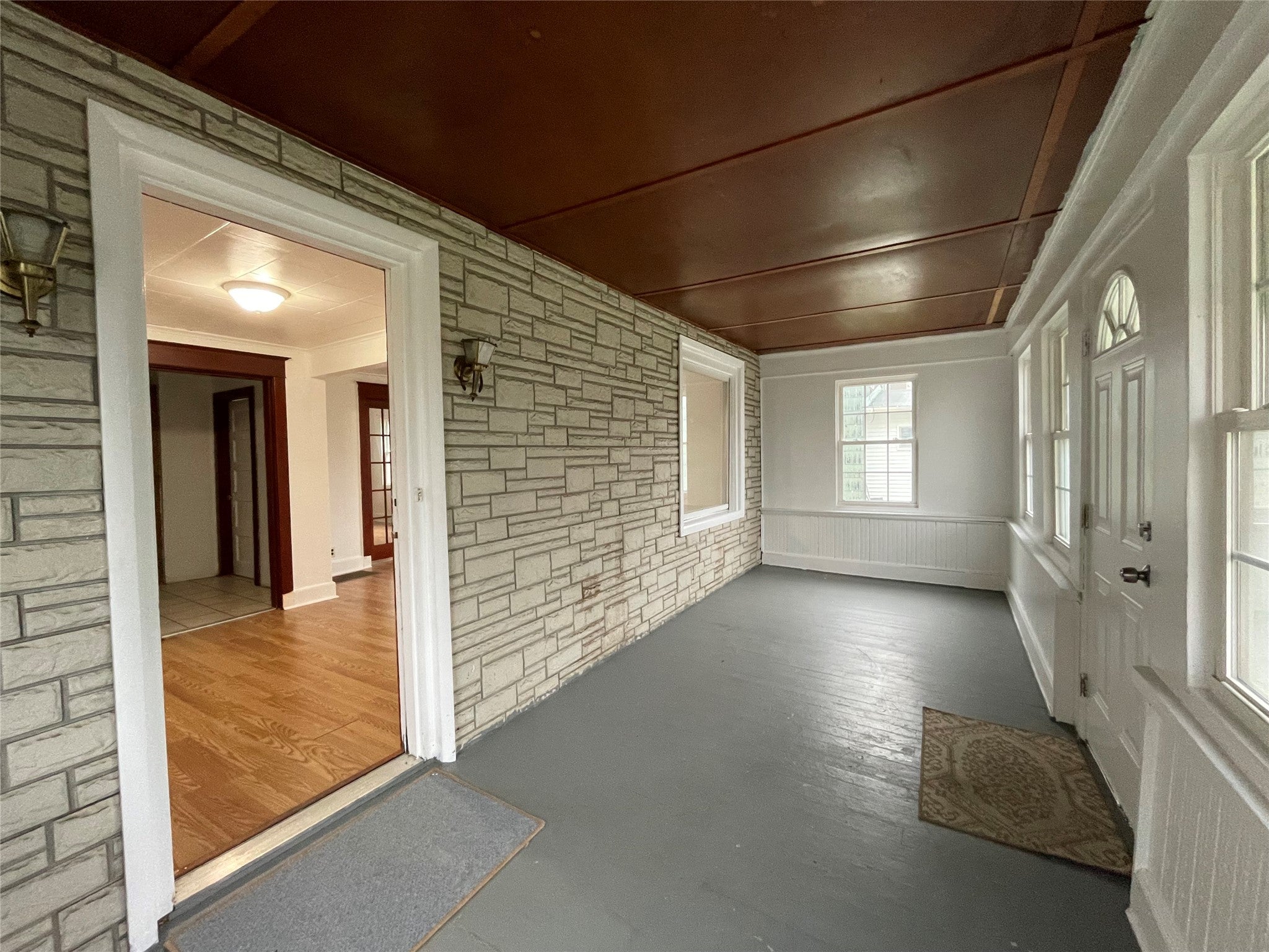 31 Brown St - Photo 4