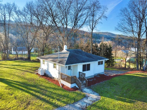 Photo for 411 Halsey Valley Road