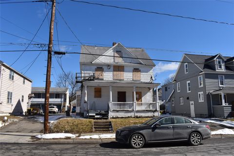 Multifamily For Sale - 107 Cleveland Avenue<br/> Endicott, NY 13760