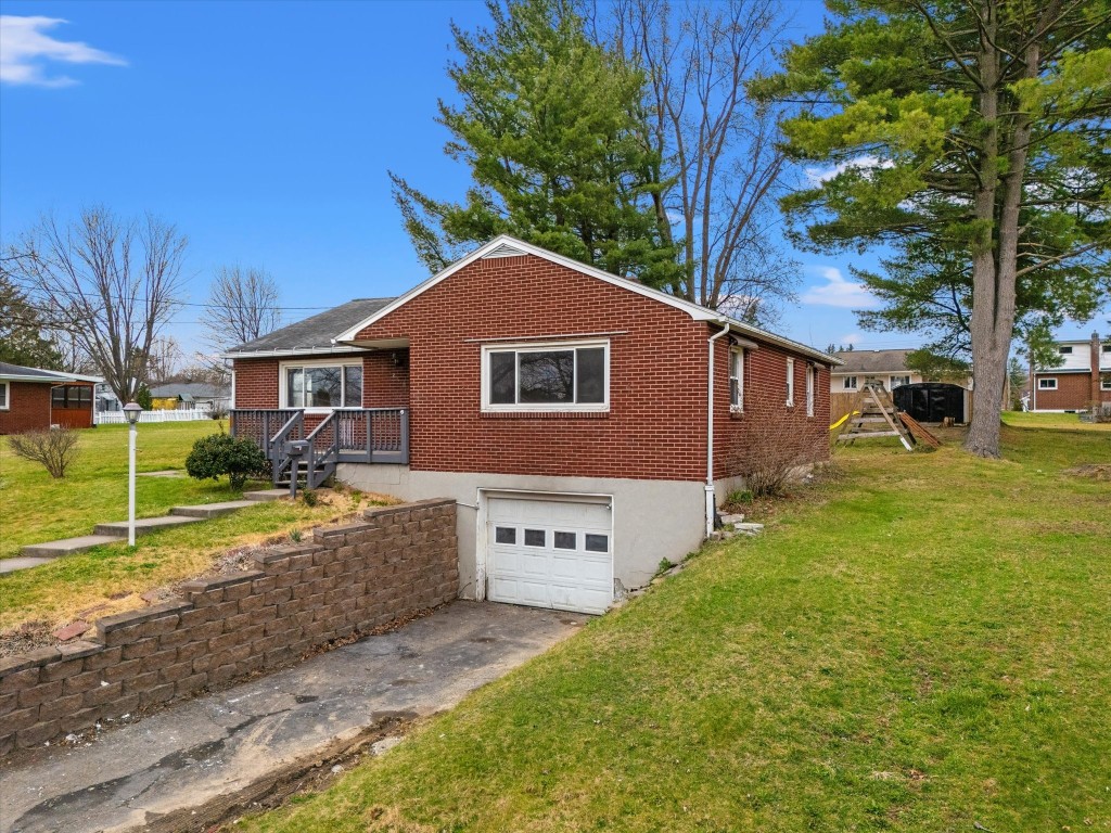 2829 Country Club Road