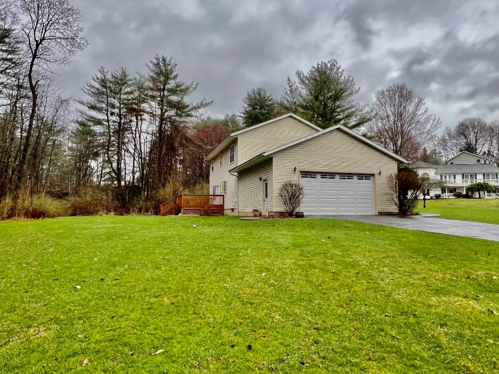15 South Sunnyside Drive, Owego, New York image 37