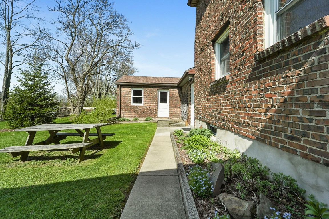 18 Warner Road, Binghamton, New York image 6