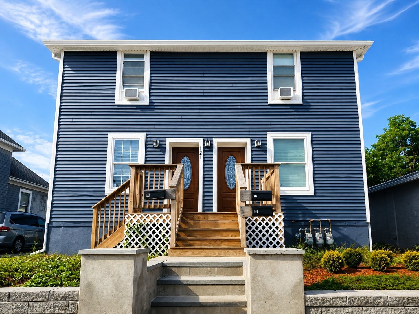 121 Eldredge ST - Photo 4