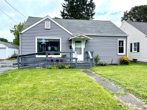 Homes For Sale - 610 Decker Ave Ave<br/> Elmira, NY 14904
