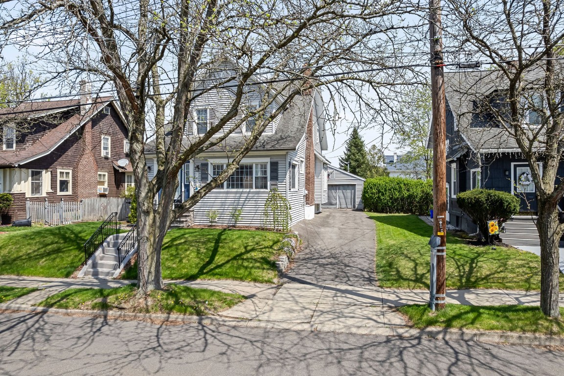 140 Matthews Street, Binghamton, New York image 2