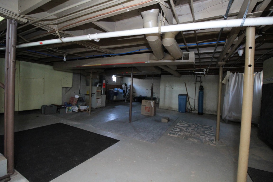 109 Hill Avenue, Johnson City, New York image 20