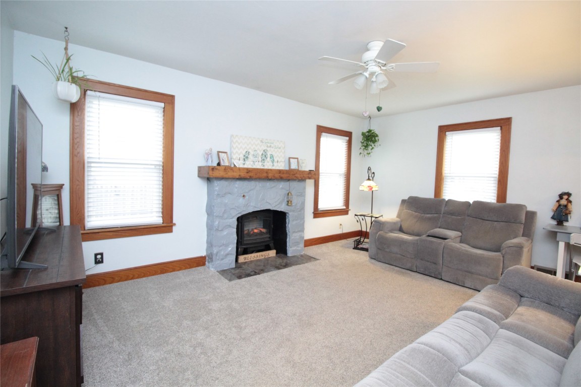 109 Hill Avenue, Johnson City, New York image 3