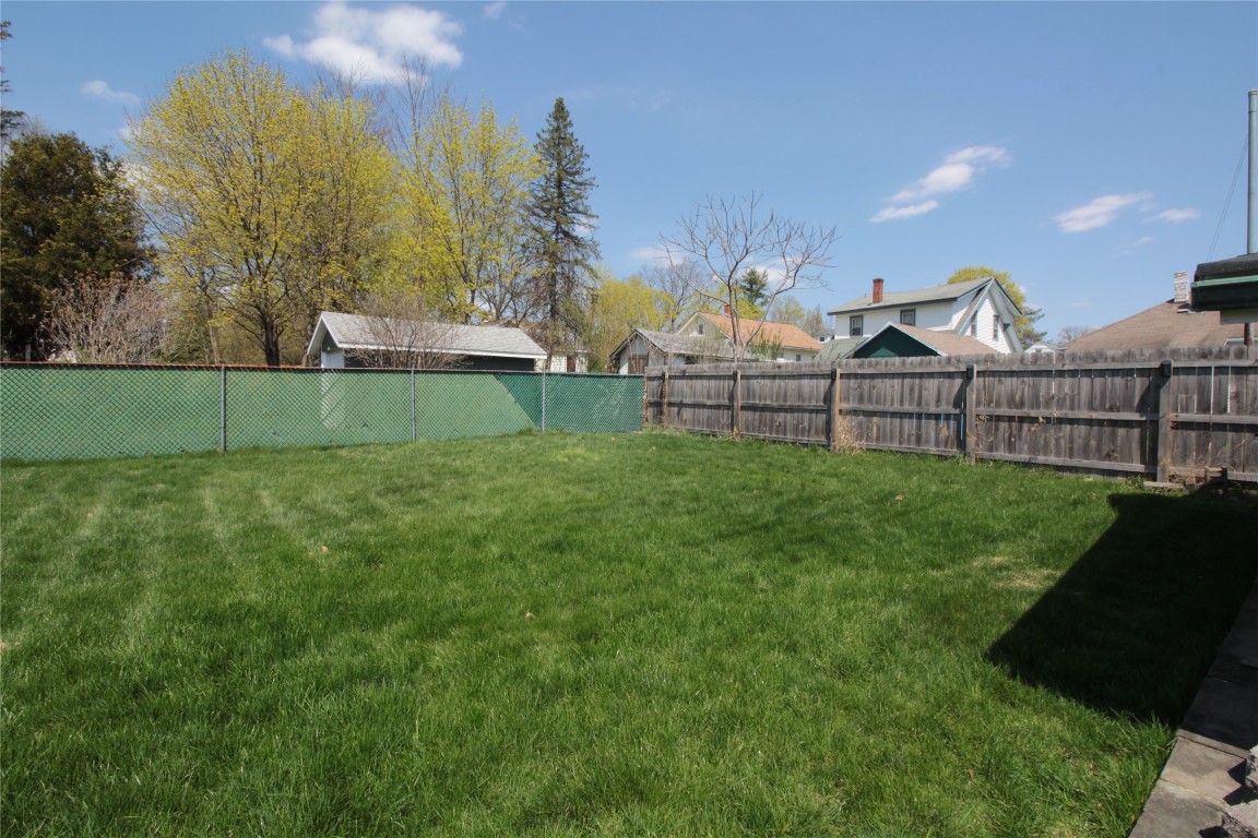 109 Hill Avenue, Johnson City, New York image 27