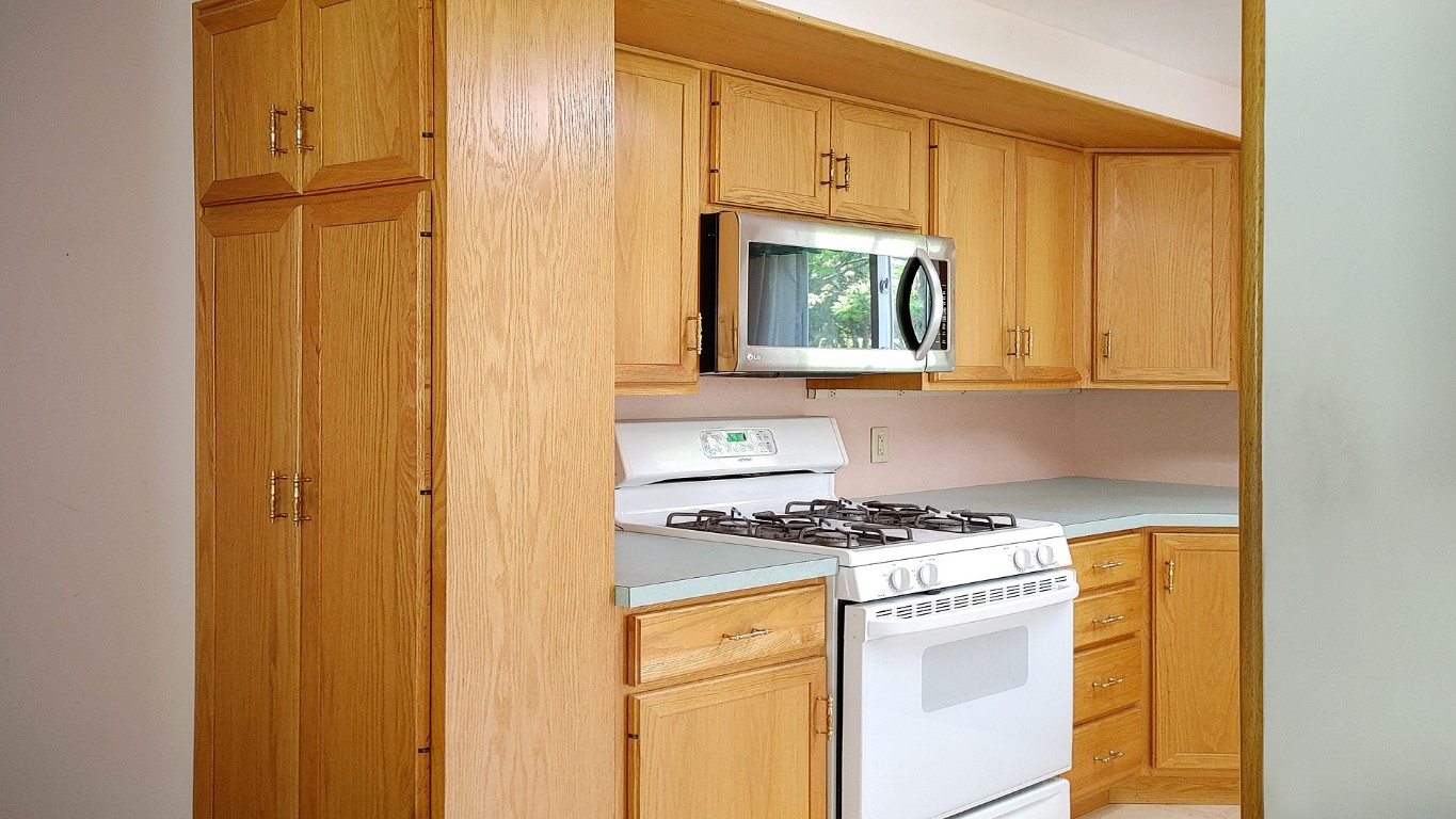 4508 Marshall Drive, Vestal, New York image 9