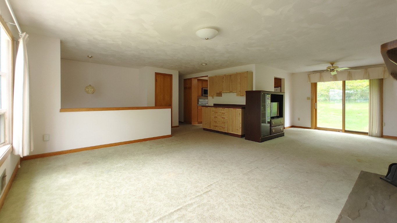 4508 Marshall Drive, Vestal, New York image 8