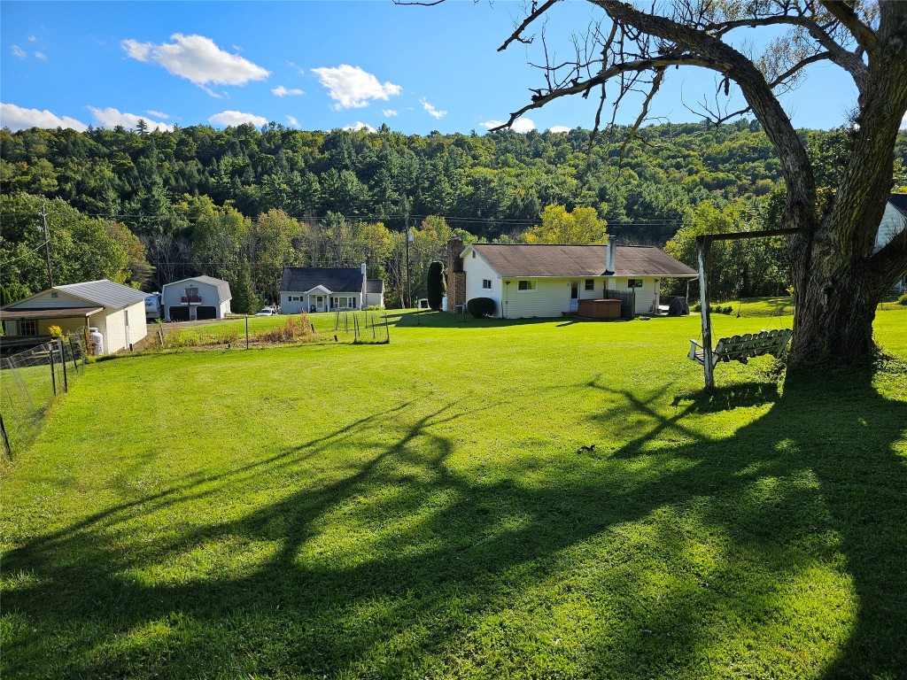 Photo 12 of 32 of 126 W Chenango Road W house