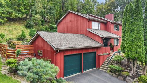 4 Richard Avenue Binghamton NY 13903