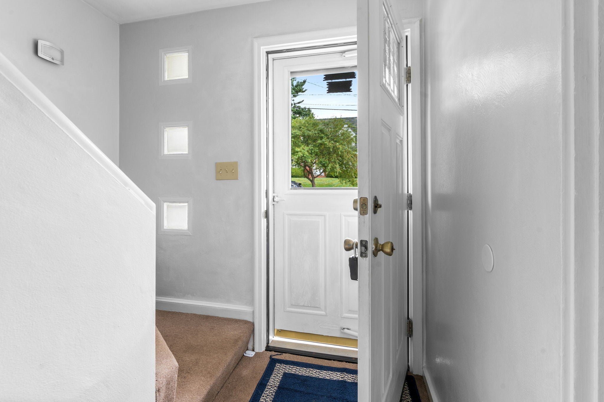 110 Keeler Street - Photo 2