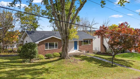 Photo for 836 Hill Ave