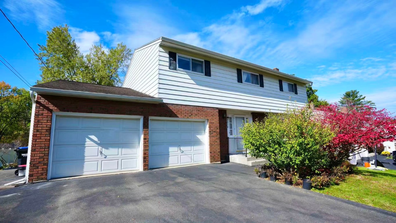 1316 Campus Drive