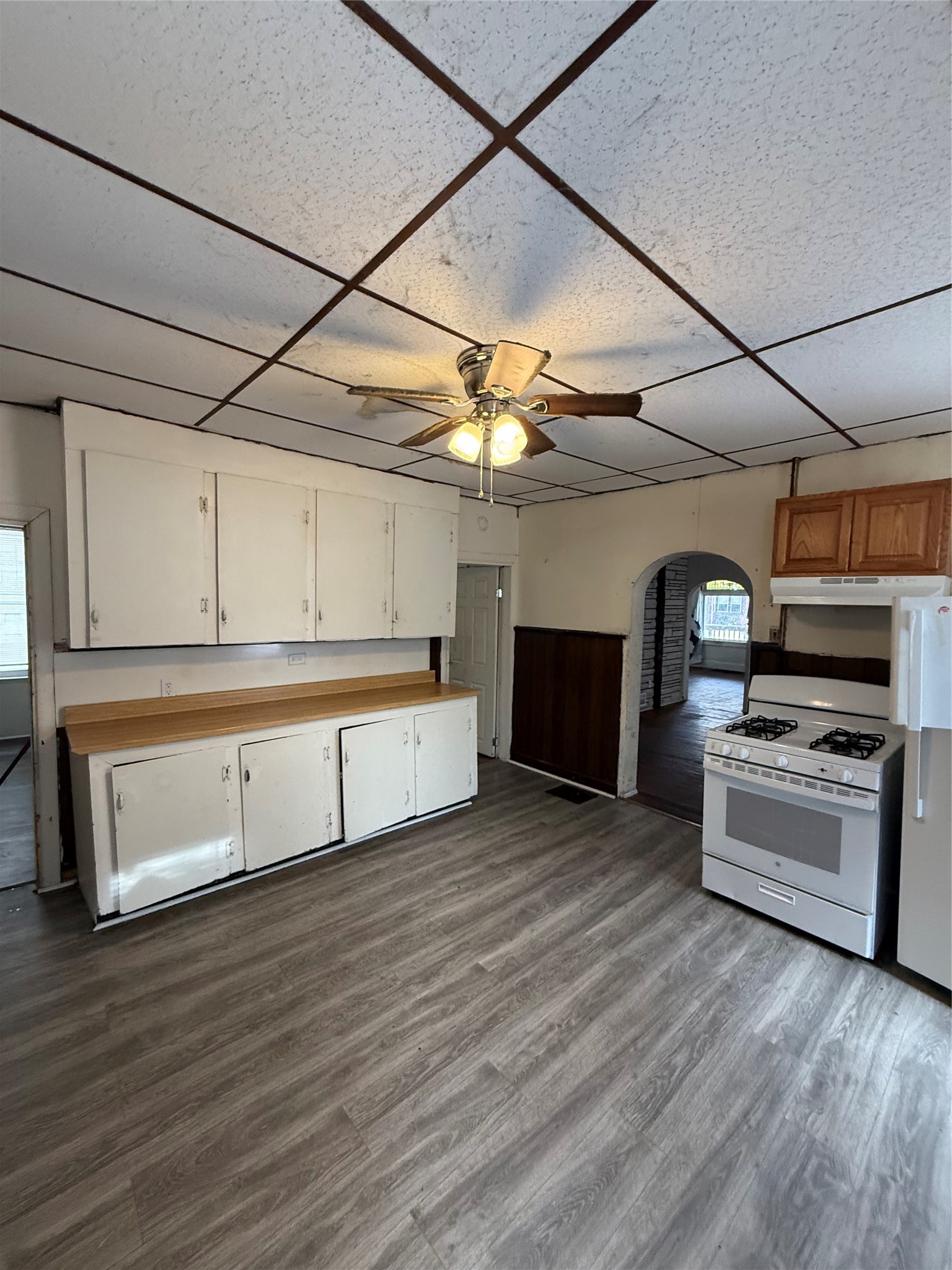 197 Oak Street - Photo 4