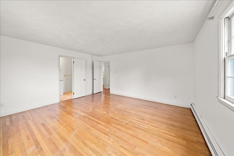 308 Robin Lane, Vestal, New York image 20