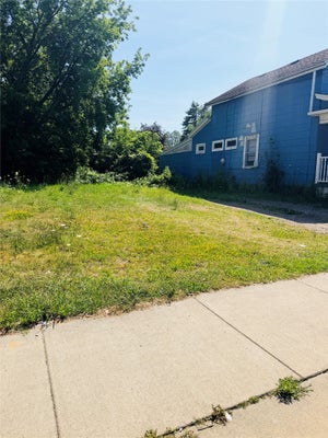 38 ROBINSON ST, BINGHAMTON, NY 13901 - Image 753fc122f8785706fdfdc14c8181ceb3/426575972