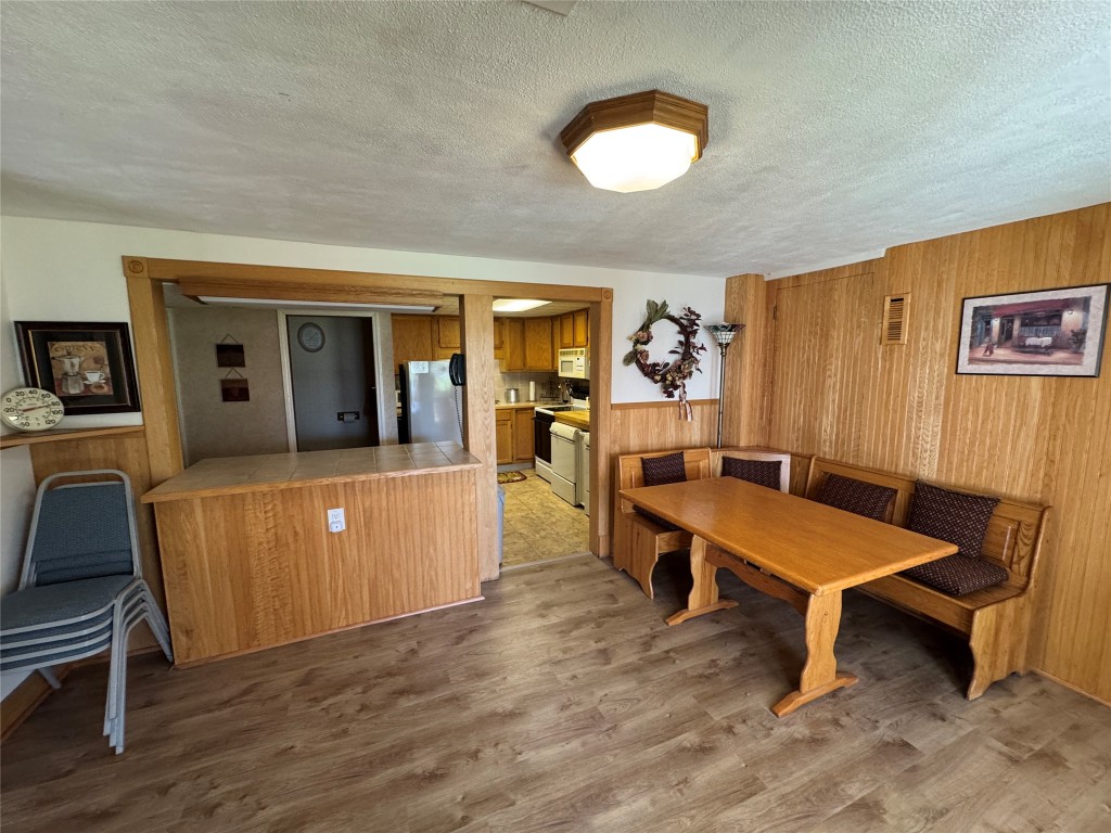 3632 Lyndale Drive, Endwell, New York image 16
