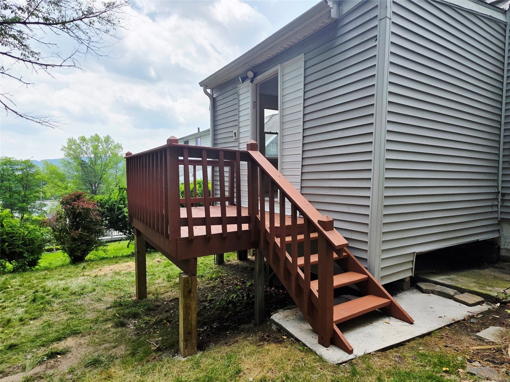 404 N Oak Avenue, Endicott, New York image 24