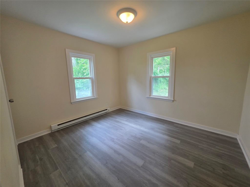 404 N Oak Avenue, Endicott, New York image 11