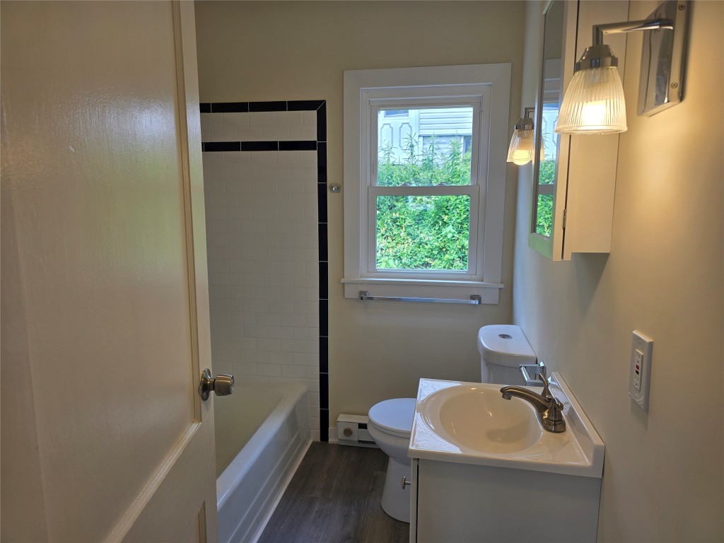 404 N Oak Avenue, Endicott, New York image 9