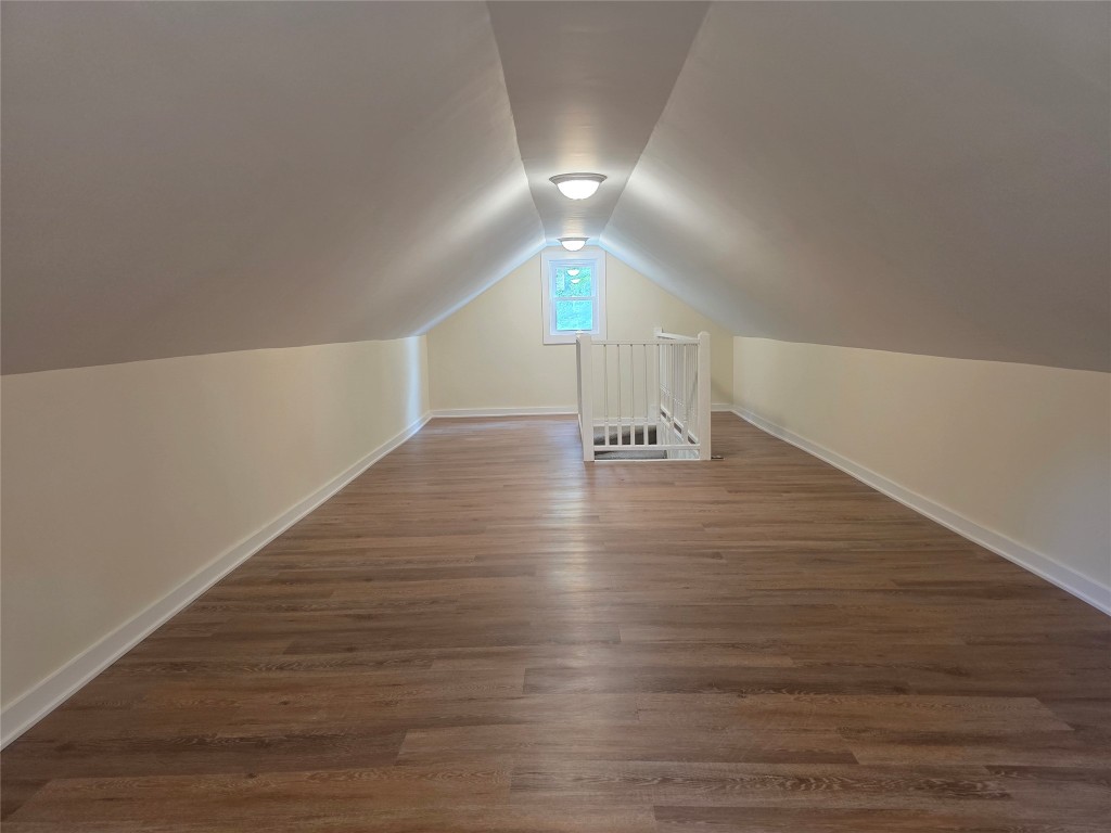 404 N Oak Avenue, Endicott, New York image 16