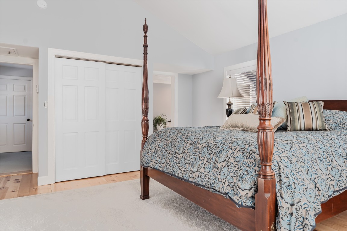 13 Riverbank Road, Vestal, New York image 22