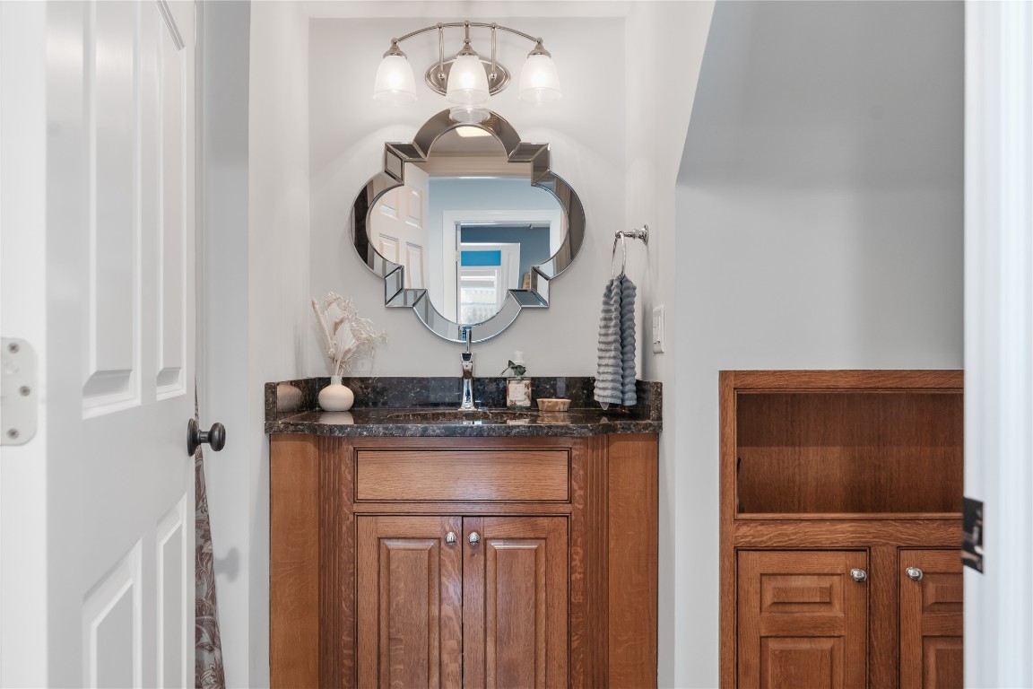 13 Riverbank Road, Vestal, New York image 19