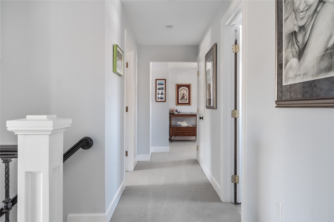 13 Riverbank Road, Vestal, New York image 20