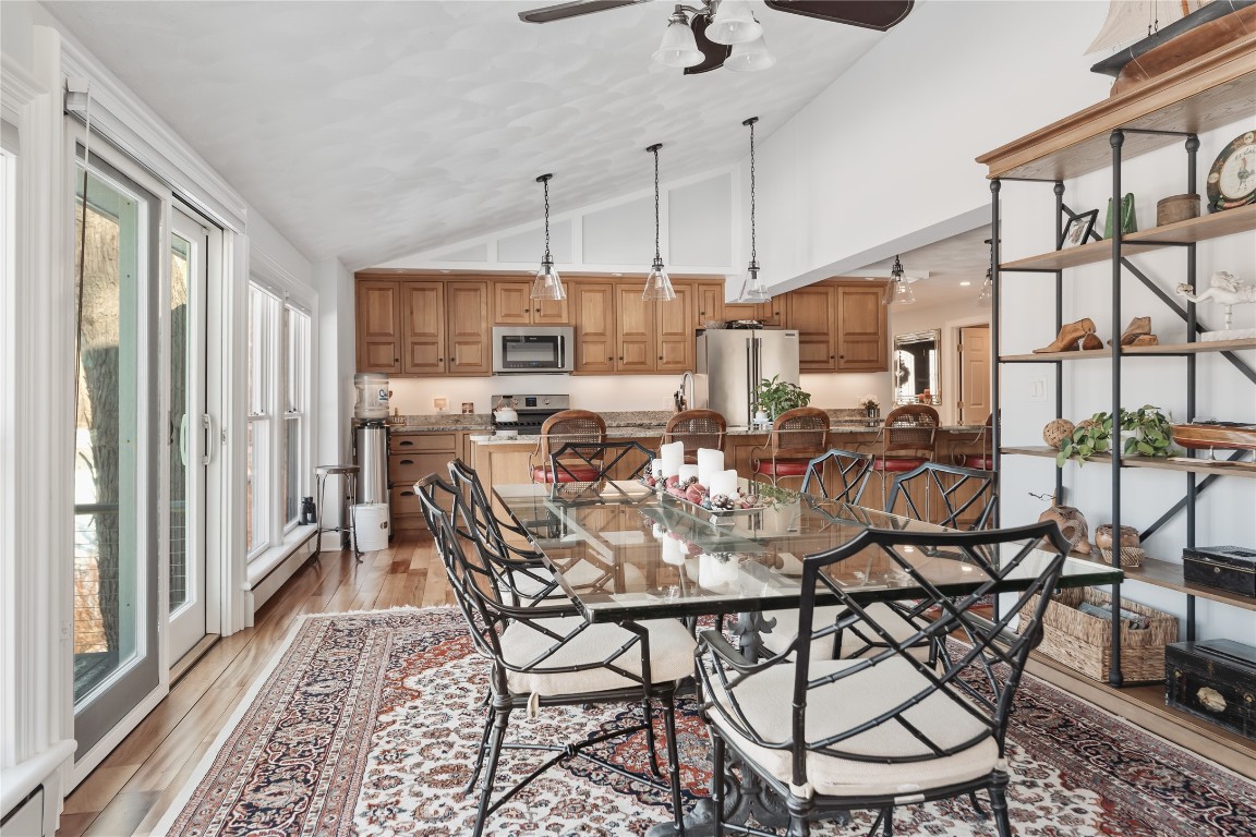 13 Riverbank Road, Vestal, New York image 15