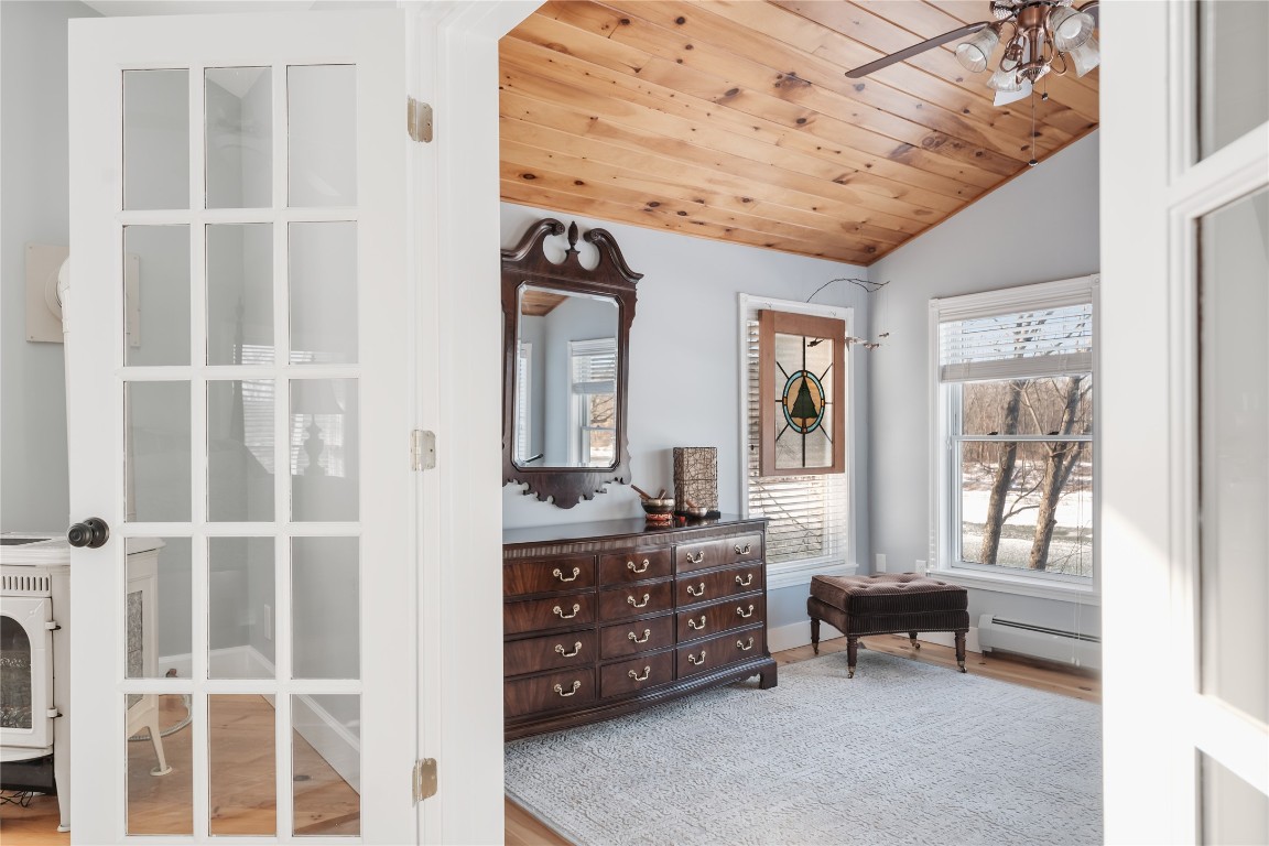 13 Riverbank Road, Vestal, New York image 25