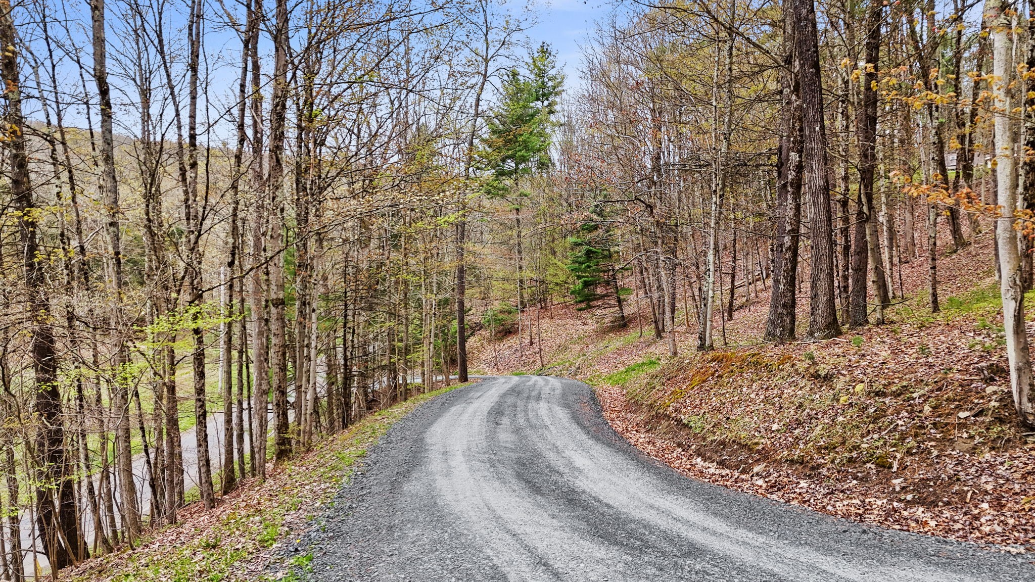 960 Long Creek Rd