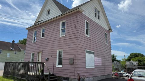 Multifamily For Sale - 10 Helen Street<br/> Johnson City, NY 13790