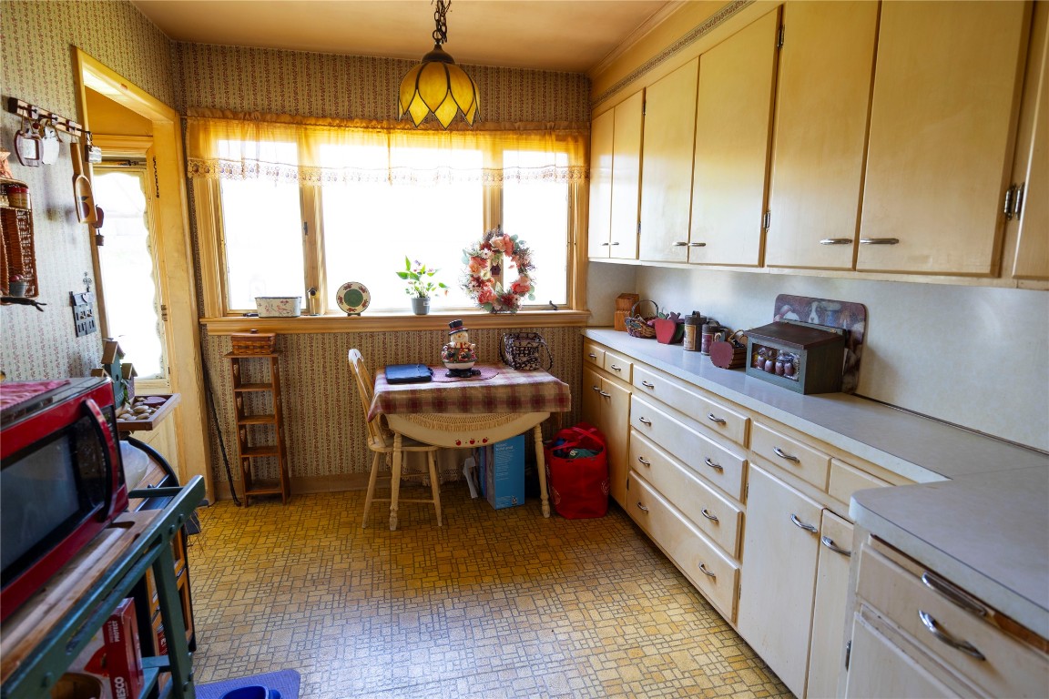 9 Dickinson Ave, Binghamton, New York image 6
