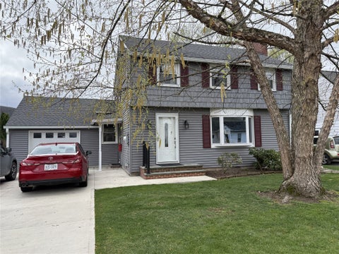 Homes For Sale - 34 Hotchkiss Avenue<br/> Binghamton, NY 13901
