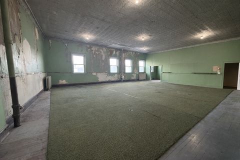 128 Nanticoke Avenue 3rd FL Endicott NY 13760