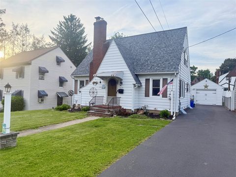 Homes For Sale - 3120 Buckingham Road<br/> Endwell, NY 13760