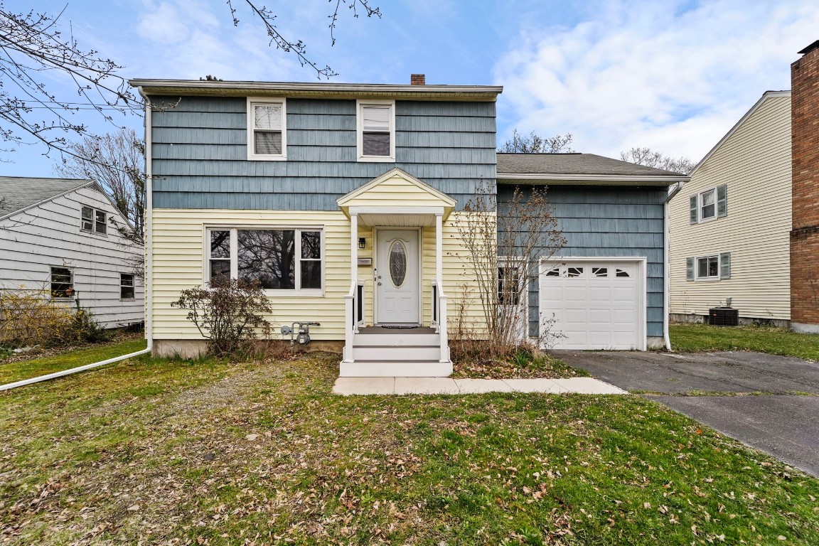 3603 Country Club Rd, Endwell, New York image 1