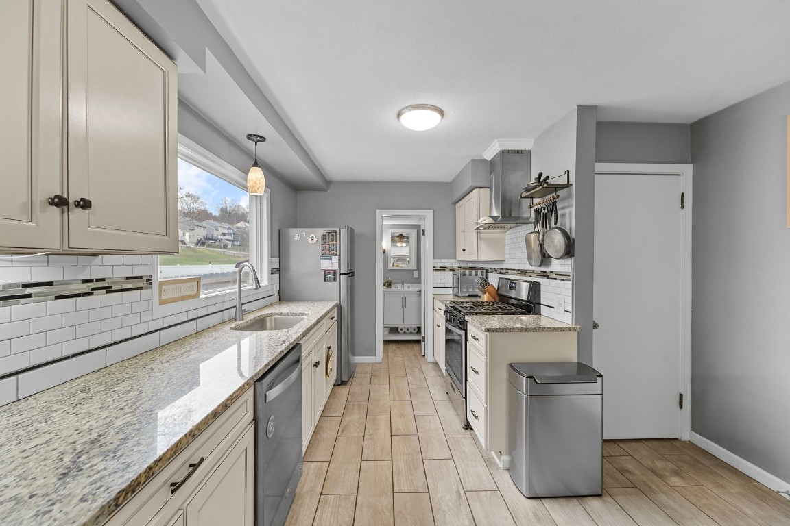 3603 Country Club Rd, Endwell, New York image 12