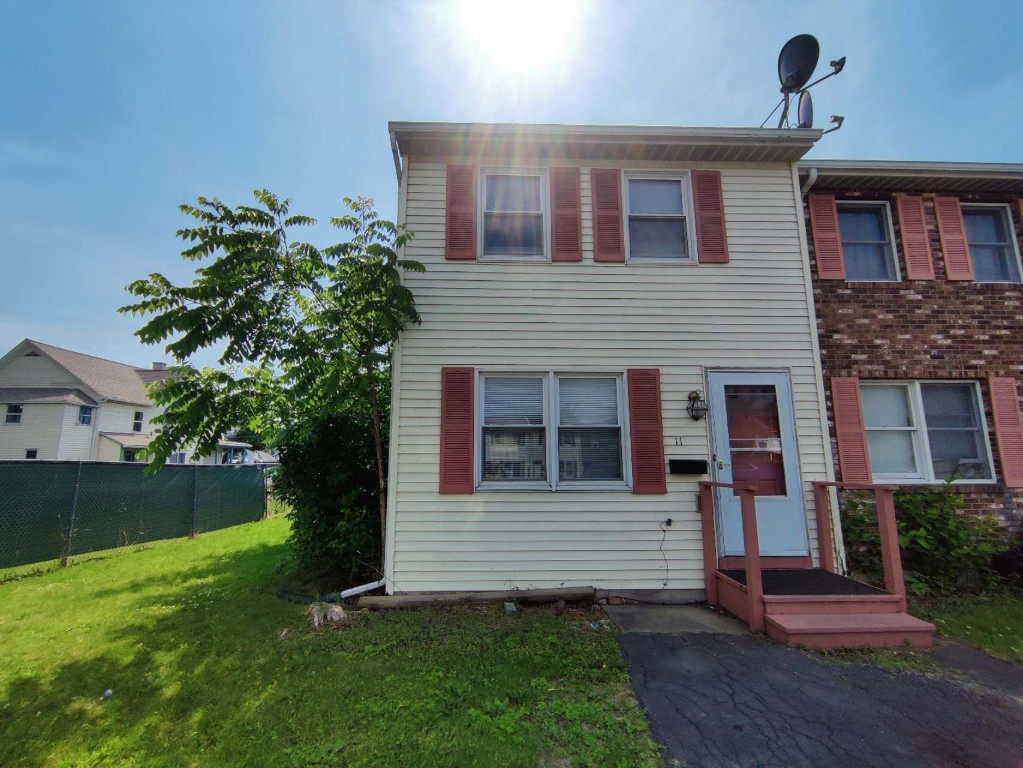 View BINGHAMTON, NY 13905 townhome